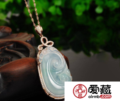 怎样购买翡翠吊坠 翡翠吊坠如何挑选