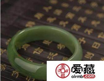 和田玉碧玉手镯价格一般是多少钱
