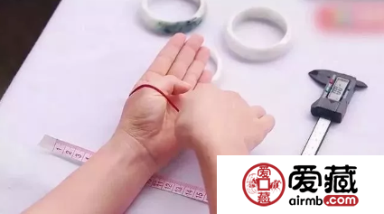 翡翠手镯怎么算圈口 翡翠手镯圈口大小