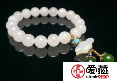 和田玉手串一般多少钱 和田玉手串价格