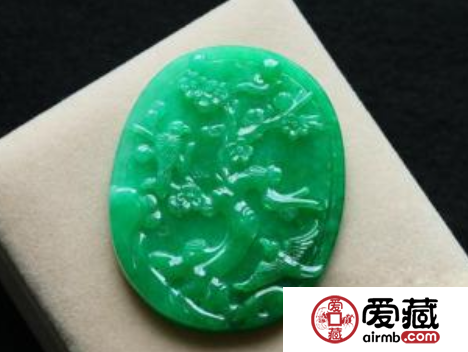 滿(mǎn)綠翡翠多少錢(qián)一克 滿(mǎn)綠翡翠的價(jià)格