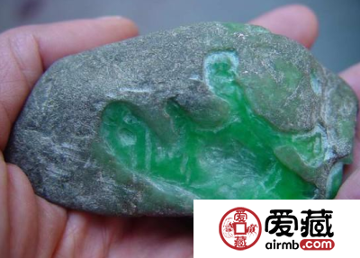 翡翠原石生成需要哪些条件 翡翠原石生成