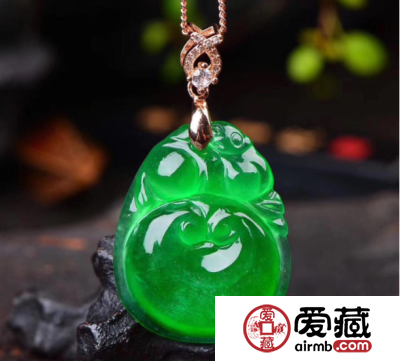 什么翡翠饰品好 翡翠饰品哪种价值高