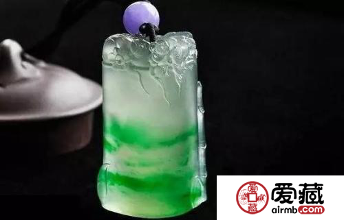 如何鉴别翡翠真假 利用色根辨别翡翠真假