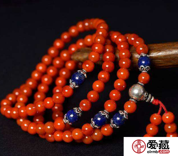 南紅瑪瑙手串價格多少錢