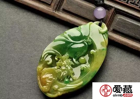 翡翠黃加綠價格多少 價格貴不貴