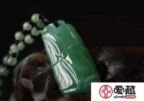 油青种翡翠价格 油青种翡翠价格是多少