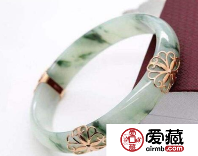 翡翠手镯裂纹怎么办 有什么修复方法