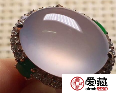 紫罗兰翡翠蛋面价格一般多少钱