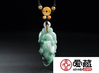 翡翠貔貅吊坠多少钱 貔貅翡翠吊坠价格表