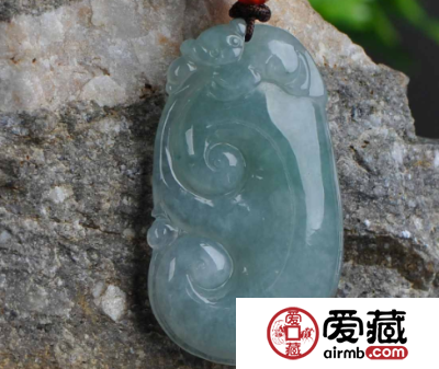 油青翡翠值钱吗 价格一般多少钱