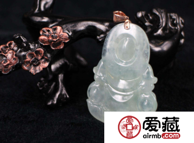 玻璃种翡翠和冰种翡翠哪个值钱呢