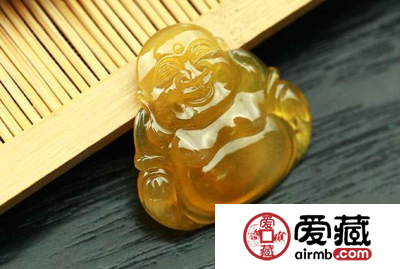 黄翡翠一般多少钱 如何挑选黄翡