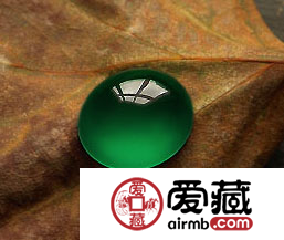 收藏级精品翡翠要具备哪些特点