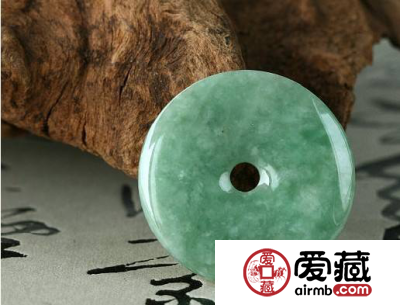 岫玉与翡翠的区别有哪些 详解四大区别