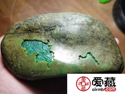 翡翠原石怎么开窗 翡翠原石开窗技巧