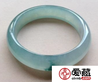 芙蓉翡翠手镯是怎么样的 值得购买吗