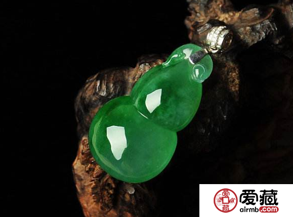 翡翠葫芦的寓意是什么 寓意夫妻和睦