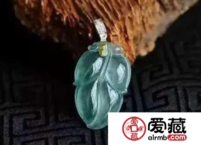 翡翠飘花值钱吗 翡翠飘花价格多少