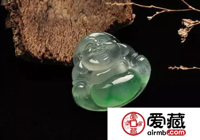 翡翠价值评估 翡翠是以什么来判断价值的