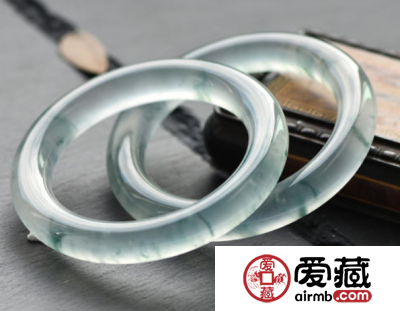 翡翠手镯价格图片 翡翠手镯多少钱