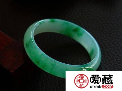 芙蓉种翡翠属于什么档次 芙蓉种翡翠好吗