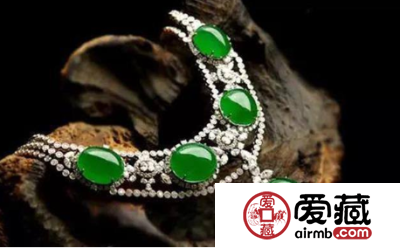 翡翠项链镶嵌款式 翡翠项链如何选购