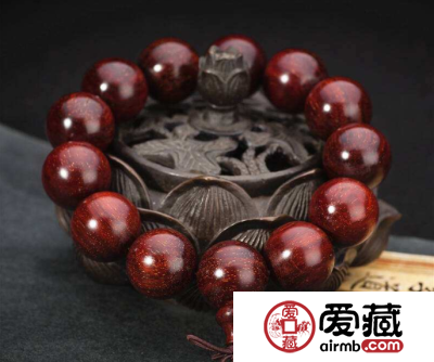 佛珠多少颗 佛珠手串12颗好还是13颗好