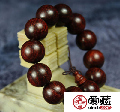 佛珠多少颗 佛珠手串12颗好还是13颗好