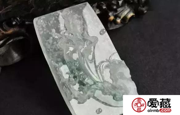 翡翠有棉絮是真的吗 有棉的翡翠就是假货？