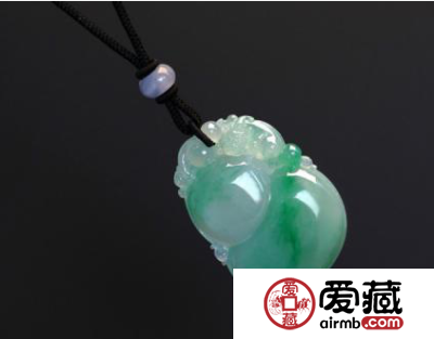 翡翠投资收藏手册 怎么样投资翡翠才能越来越值钱