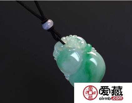 翡翠投资收藏手册 怎么样投资翡翠才能越来越值钱