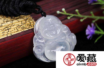 真正的翡翠值多少钱 真翡翠的价格及图片