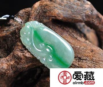 翡翠色根真假 怎么辨认翡翠真假色根