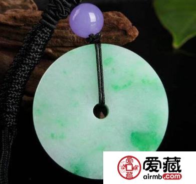 翡翠色根真假 怎么辨认翡翠真假色根