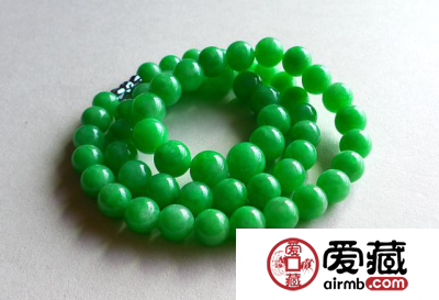 翡翠项链款式有哪些 翡翠项链怎么佩戴