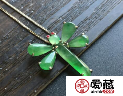 翡翠蜻蜓的寓意什么 有哪些美好的吉祥寓意