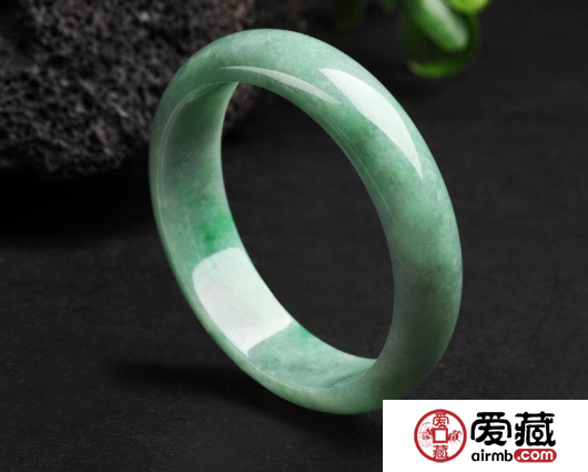 翡翠裂綹是什么 翡翠的幾種特殊裂綹