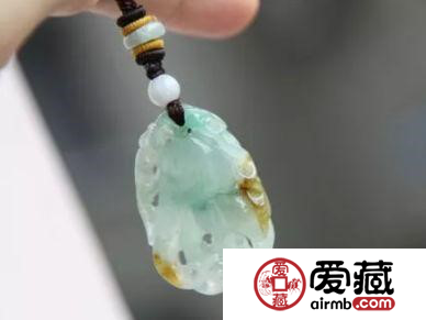 翡翠中的老坑和新坑 翡翠怎么分老坑新坑