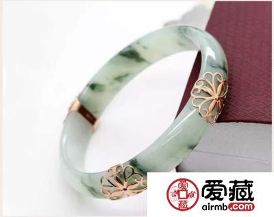 翡翠裂纹能修复吗