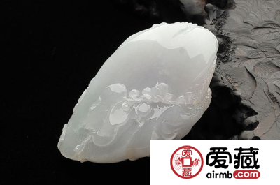 白色翡翠一般多少钱 白色翡翠图片及价格
