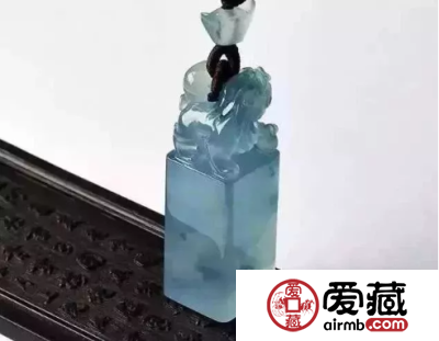 翡翠的颜色越多越好 价格越贵吗