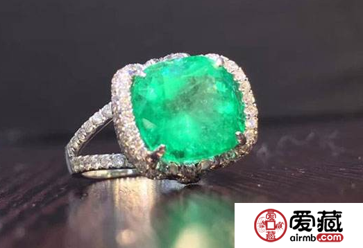 翡翠和寶石有什么區(qū)別 翡翠屬于寶石級別嗎