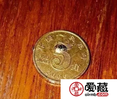 错版荷花五角你见过吗？错版荷花五角价值怎么样？