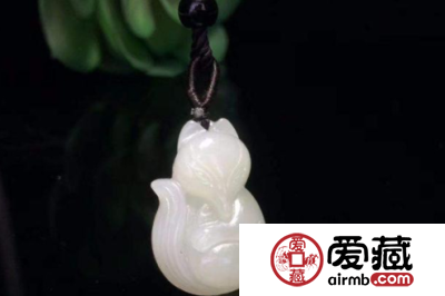 羊脂玉跟和田玉哪个好 从价值和品质来看