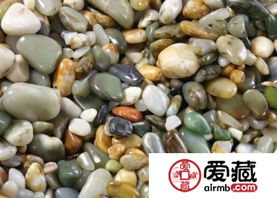 什么是和田玉垃圾籽料 垃圾籽料的特征