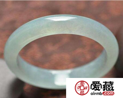 翡翠芙蓉种是什么颜色 有哪些颜色分类