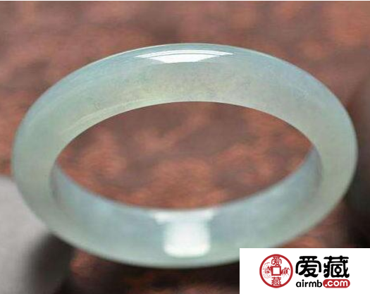 翡翠芙蓉种是什么颜色 有哪些颜色分类