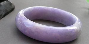 紫罗兰翡翠手镯价格是多少及图片