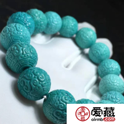 佩戴绿松石手串有什么好处，绿松石手串的功效与作用有哪些？